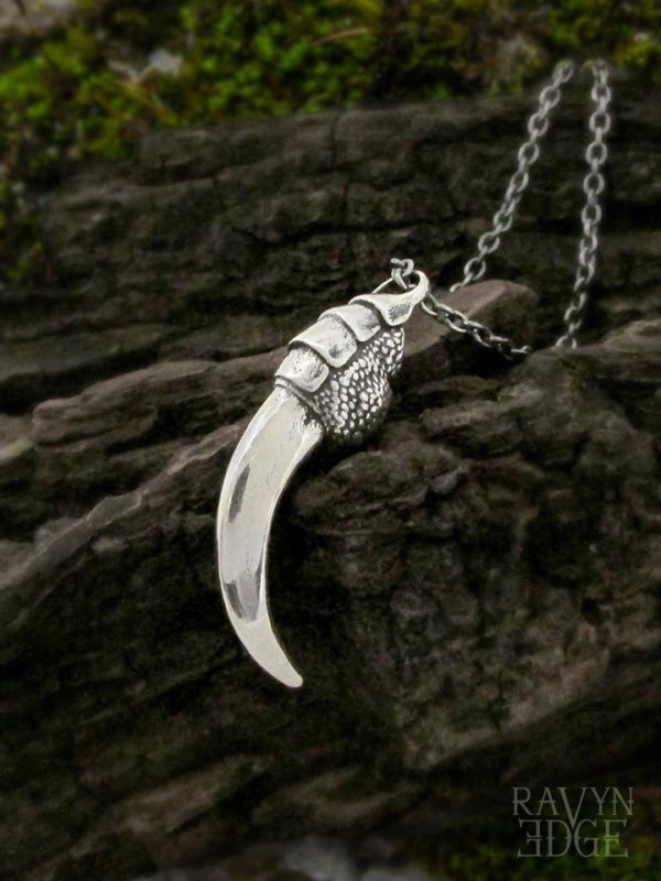 Raven talon pendant necklace for men and women