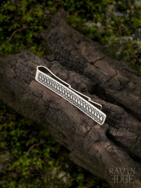 Silver dragon scale mens tie clip