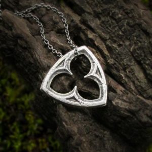 Trefoil Gothic Window Necklace – Large