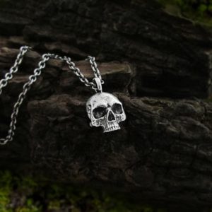 Small Silver Skull Necklace