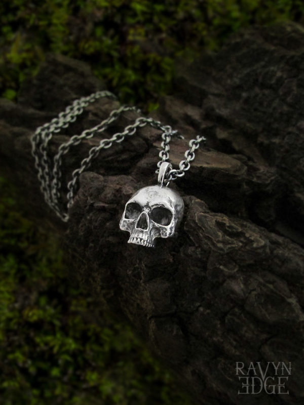 Mini skull necklace for women or men